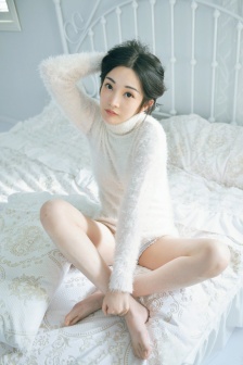 任人玩弄的爆乳少妇秘书
